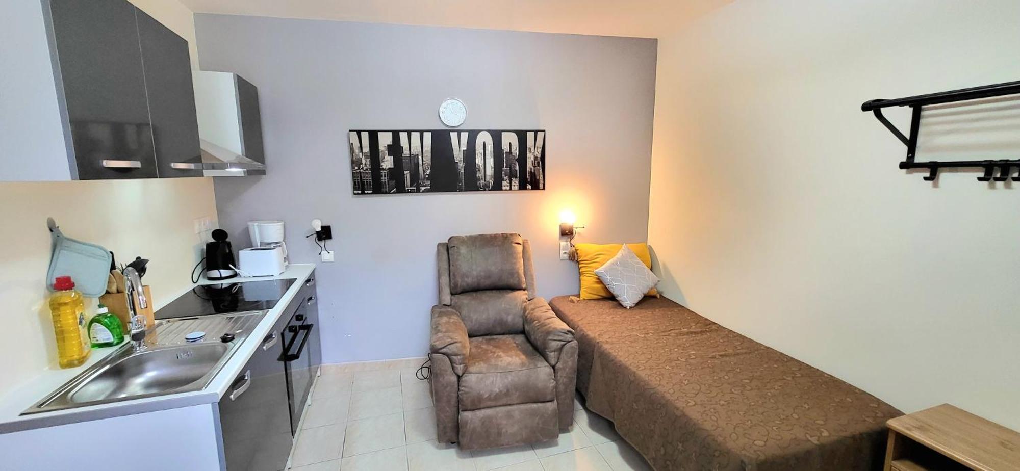 Residences Les Sansonnets "Appartements & Studios" Jonzac Buitenkant foto